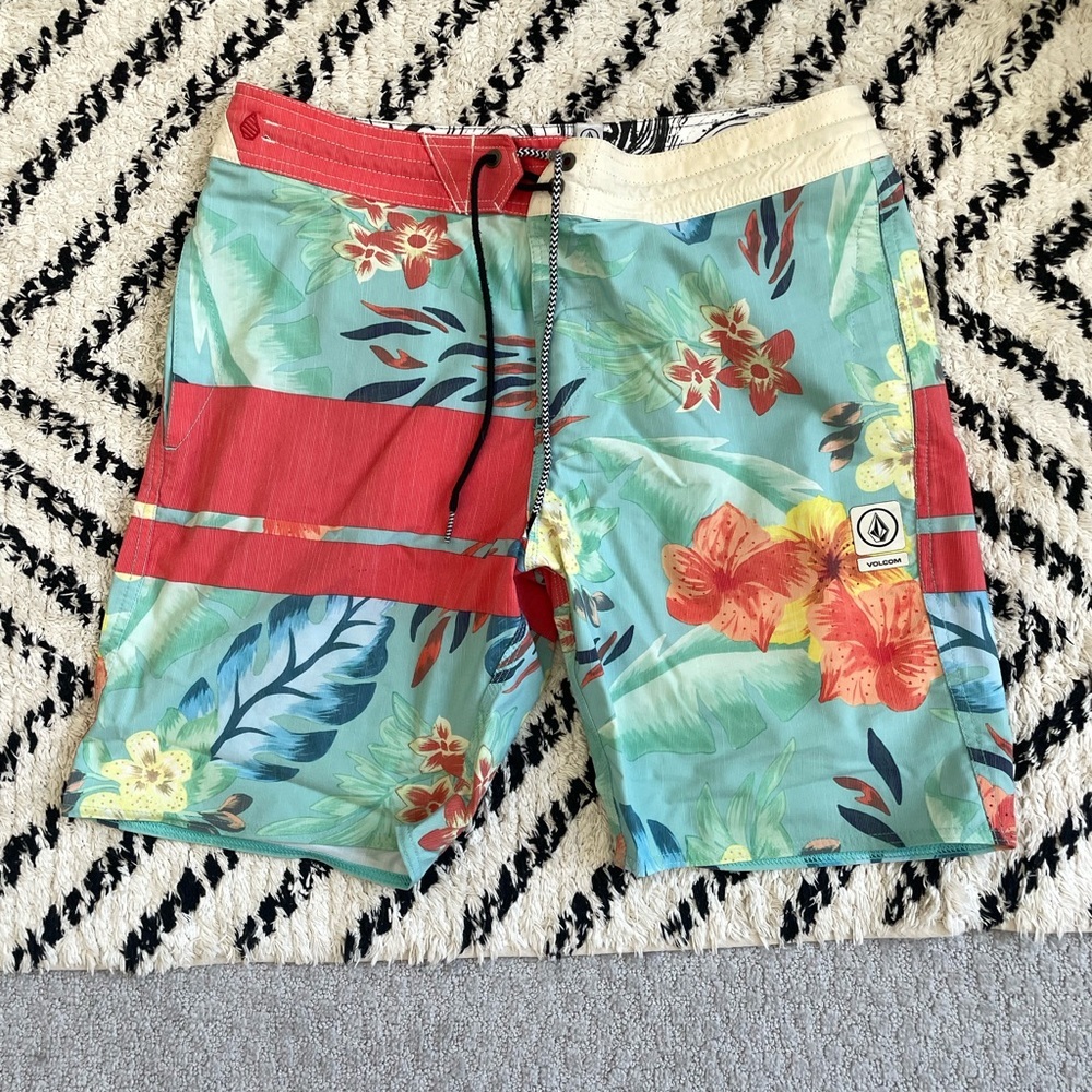 Volcom Floral Print Men's Swim Trunks - Picture 2 of 5